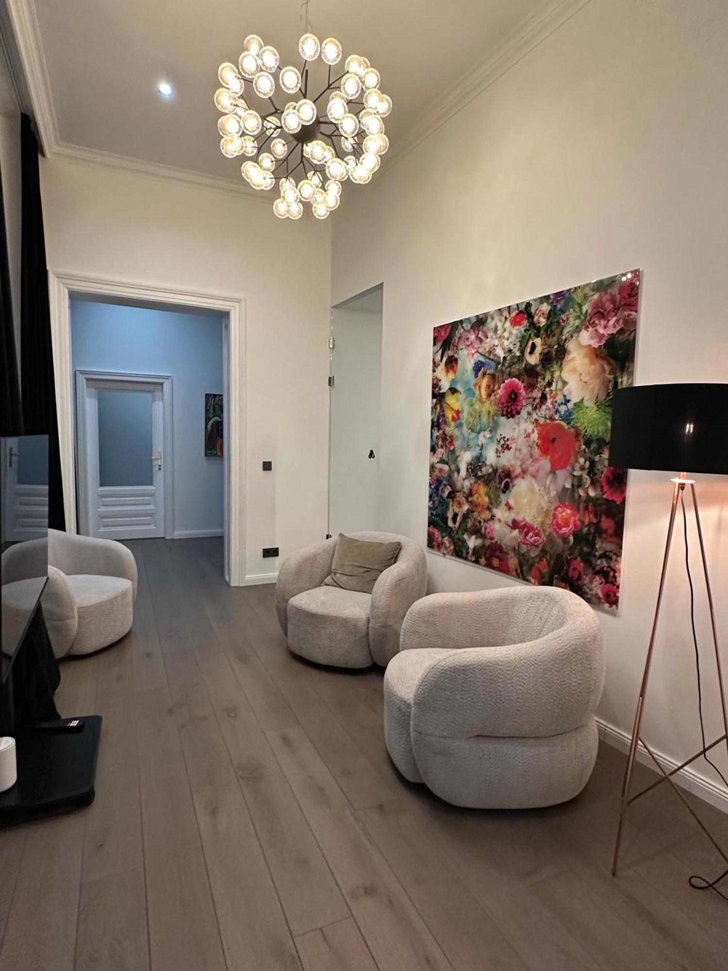 Kaiserin Sissi - City Apartment Downtown Вена Экстерьер фото